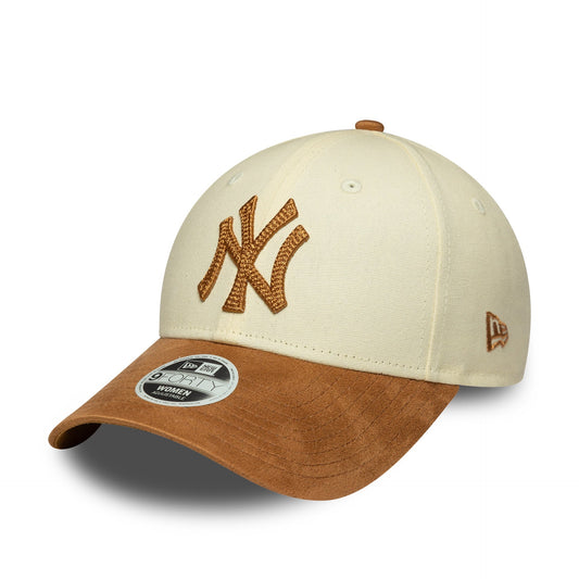 New York Yankees Womens Faux Suede MLB 9FORTY Strapback New Era LTC/CAM