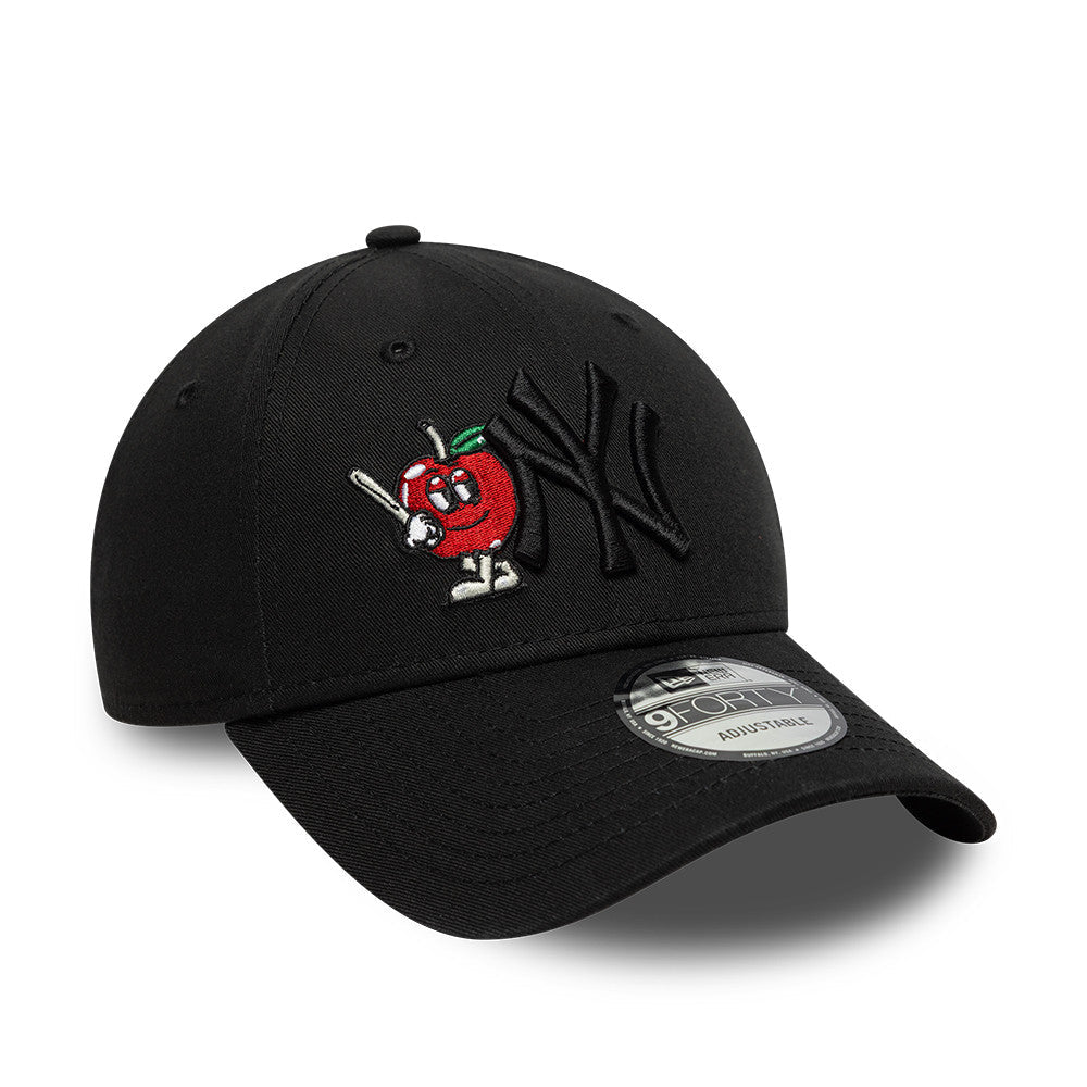 New York Yankees MLB Apple Icon 9Forty Strapback Black